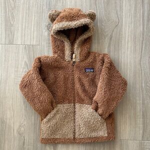 Patagonia Tan and Cream Fleece Hoodie